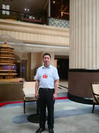 全國(guó)人大代表、航空工業(yè)陜飛部件廠飛機(jī)鉚接裝配鉗工