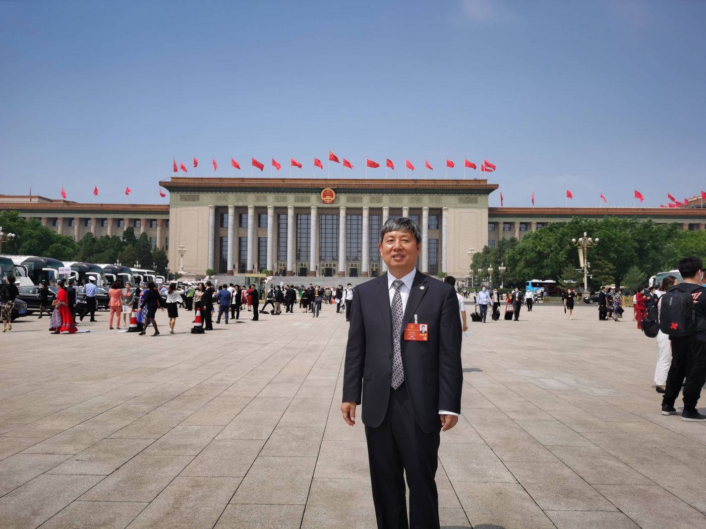 5. 全國人大代表、中國工程院院士、航空工業(yè)科技委副主任、中國航空研究院副院長樊會濤